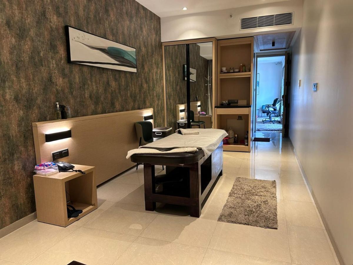 Click Hotel Bangalore - International Airport Devanahalli Bagian luar foto