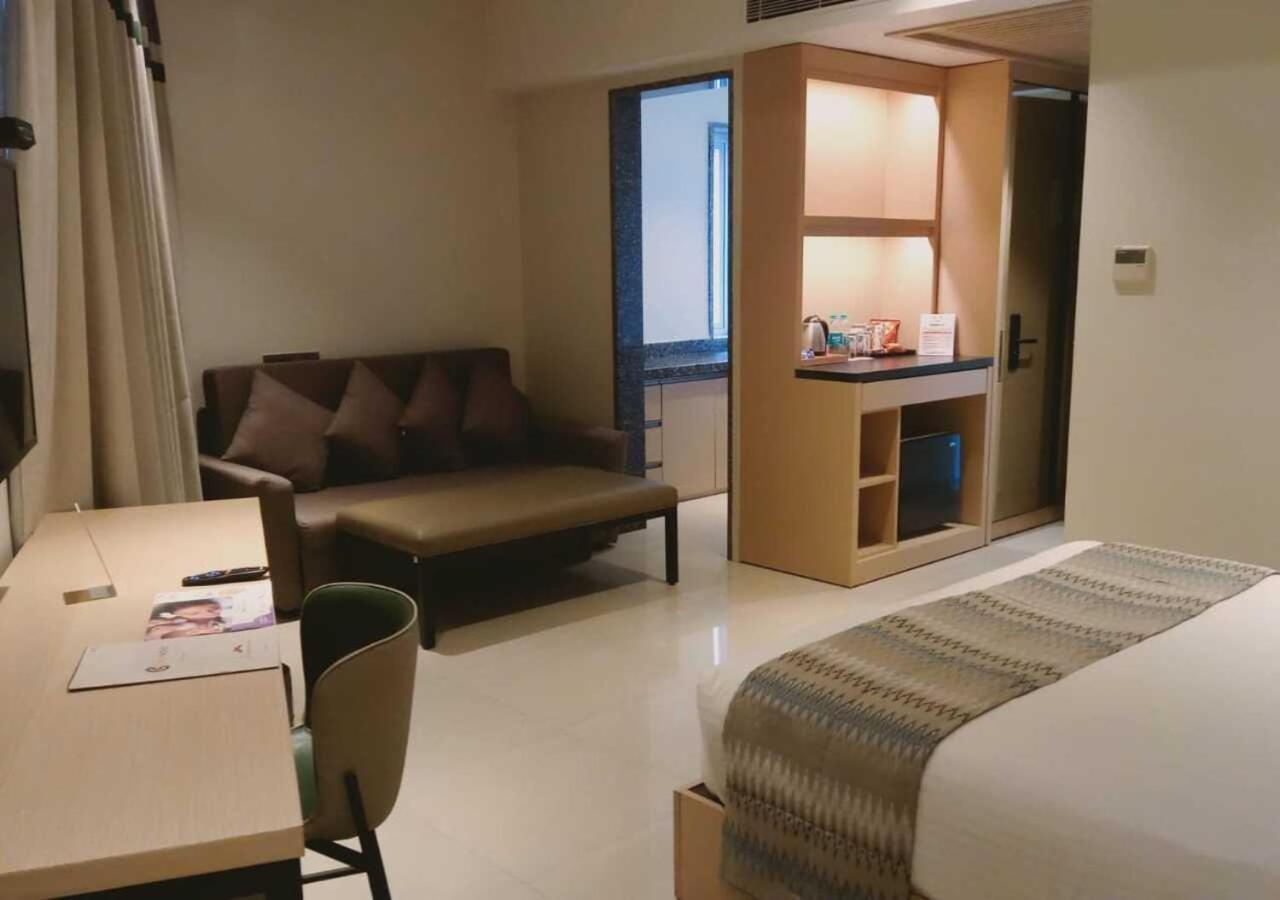Click Hotel Bangalore - International Airport Devanahalli Bagian luar foto
