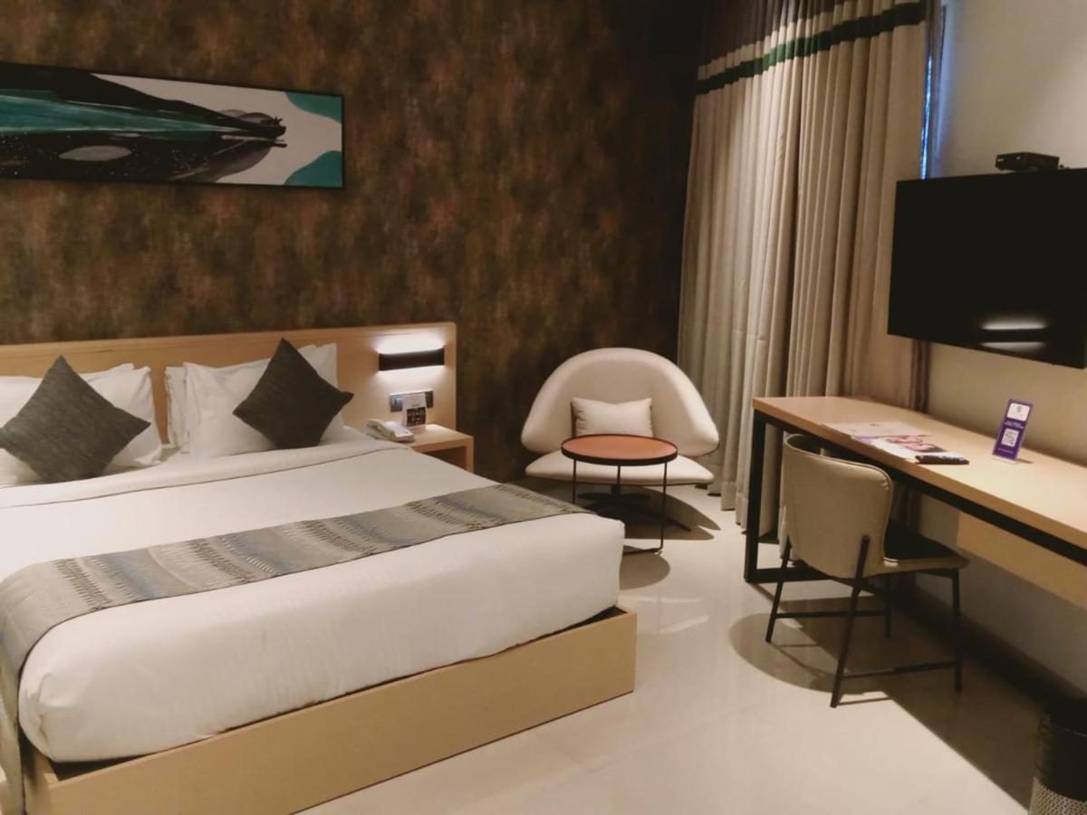 Click Hotel Bangalore - International Airport Devanahalli Bagian luar foto